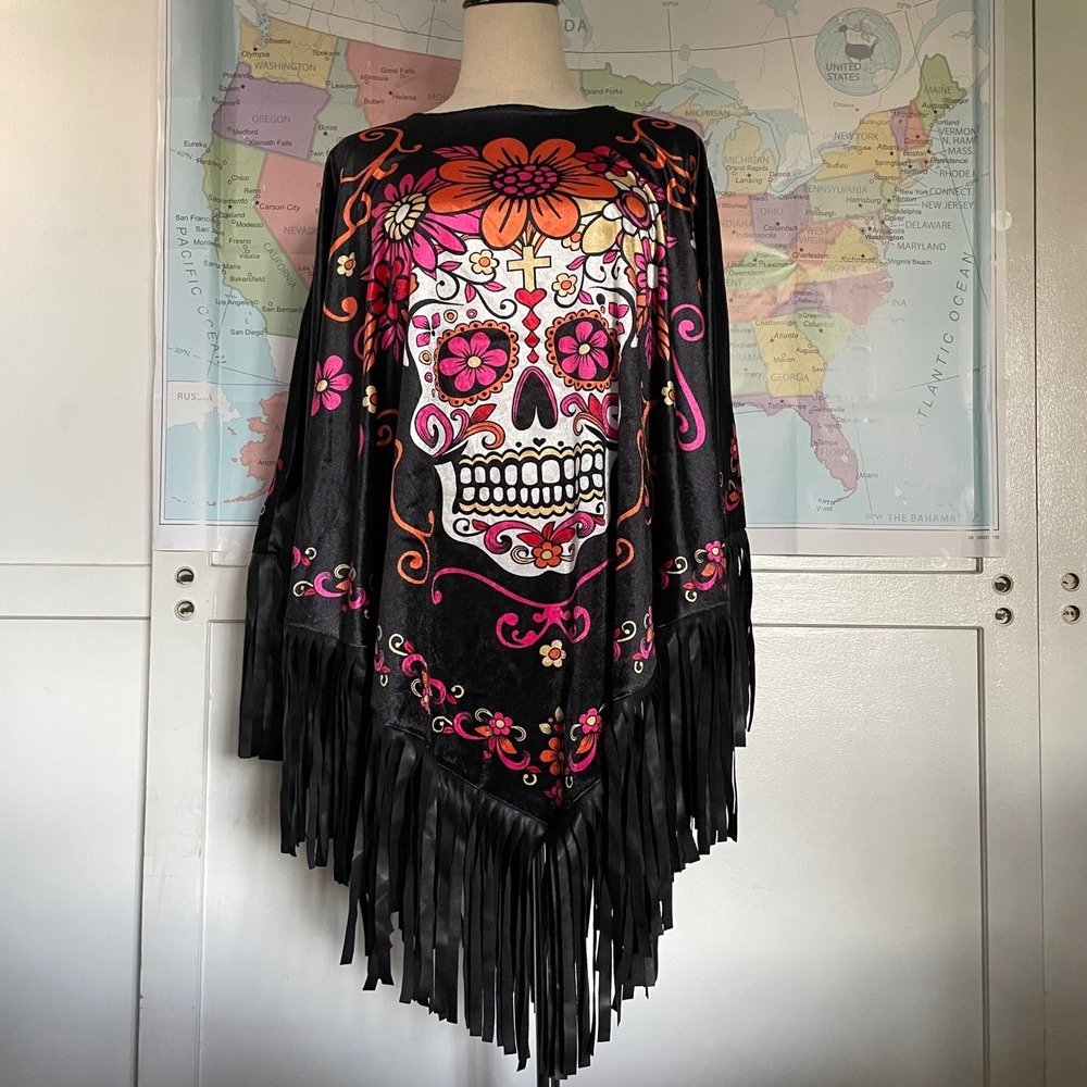 Fun World Womens Sugar Skull Velvet Fringe Poncho Black Dia de Los Muertos XS-XL